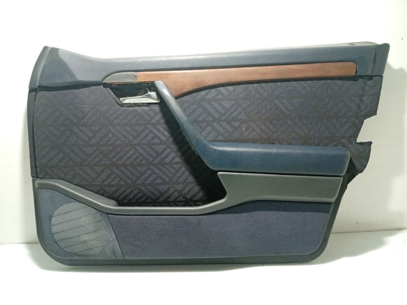 Recambio de guarnecido puerta delantera derecha para mercedes-benz clase c (w202) c 220 (202.022) referencia OEM IAM 2027200270 