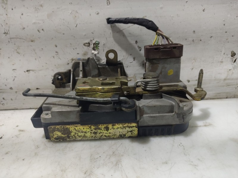 Recambio de cerradura puerta delantera izquierda para fiat ulysse (179) referencia OEM IAM 0009645109780  