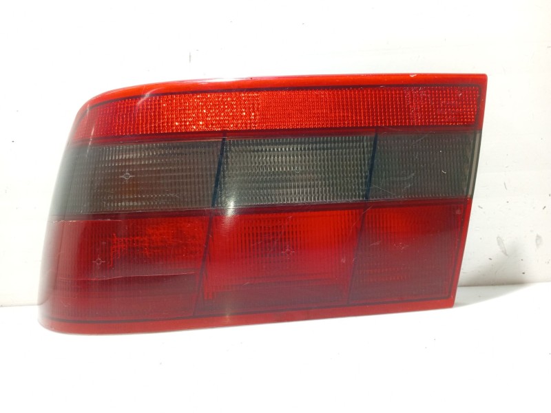 Recambio de piloto trasero izquierdo para opel calibra 2.0 cat referencia OEM IAM 1223133 90392616 451722