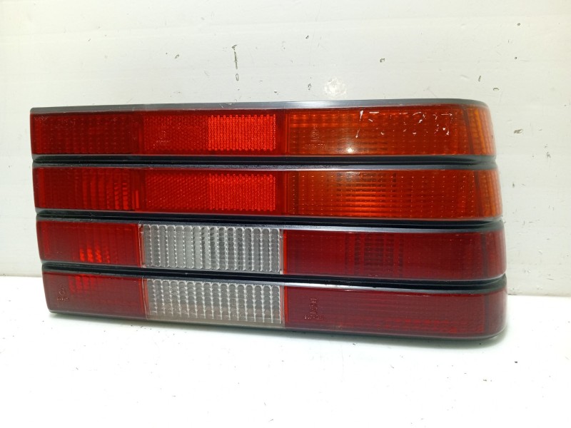 Recambio de piloto trasero derecho para opel ascona c referencia OEM IAM 1223031 1223033  Recambio de piloto trasero derecho para opel ascona c referencia OEM IAM 1223031 1223033