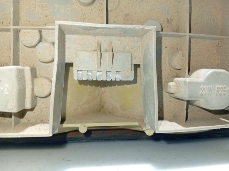 Recambio de piloto trasero derecho para opel ascona c referencia OEM IAM 1223031 1223033  Recambio de piloto trasero derecho para opel ascona c referencia OEM IAM 1223031 1223033