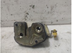 Recambio de cerradura puerta trasera derecha para renault master desde ´98 2.2 diesel referencia OEM IAM 7700351343  