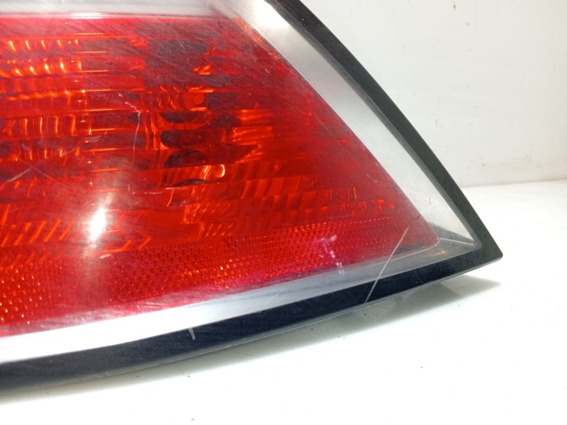 Recambio de piloto trasero izquierdo para opel astra h berlina enjoy referencia OEM IAM 1222111 342691834 1222353