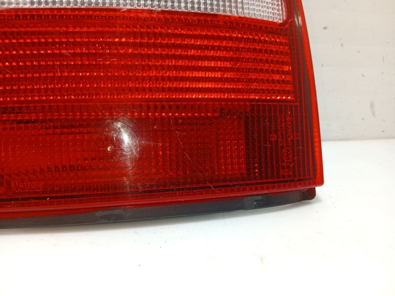 Recambio de piloto trasero derecho para skoda octavia i (1u2) 1.9 tdi referencia OEM IAM 1U6945112A  