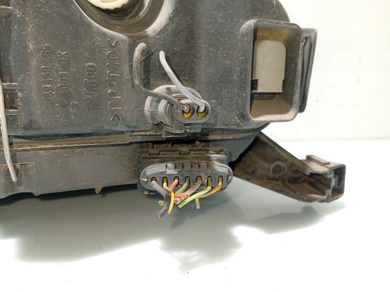 Recambio de faro derecho para fiat punto berlina referencia OEM IAM 46837399 89100448 