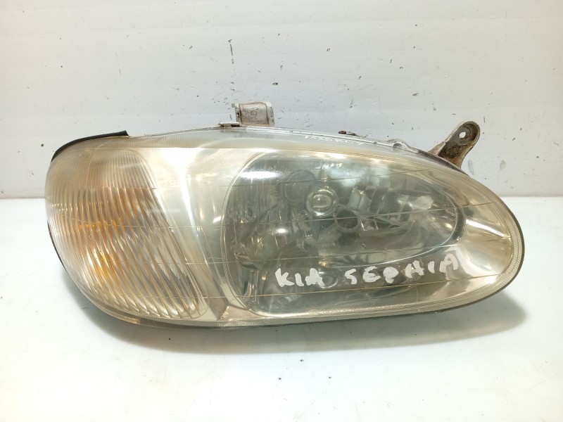 Recambio de faro derecho para kia sephia referencia OEM IAM 0K2AC51030A  