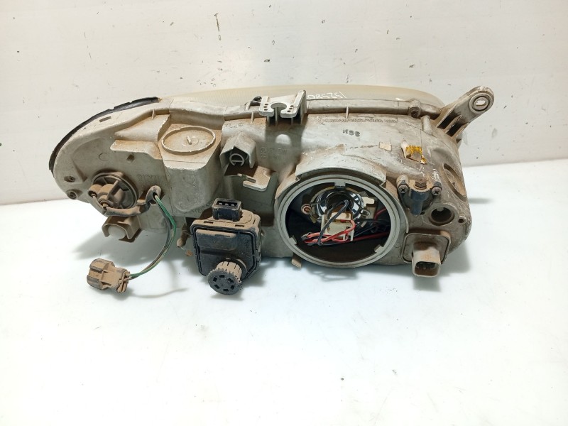 Recambio de faro izquierdo para kia sephia referencia OEM IAM 0K2AC51040A  