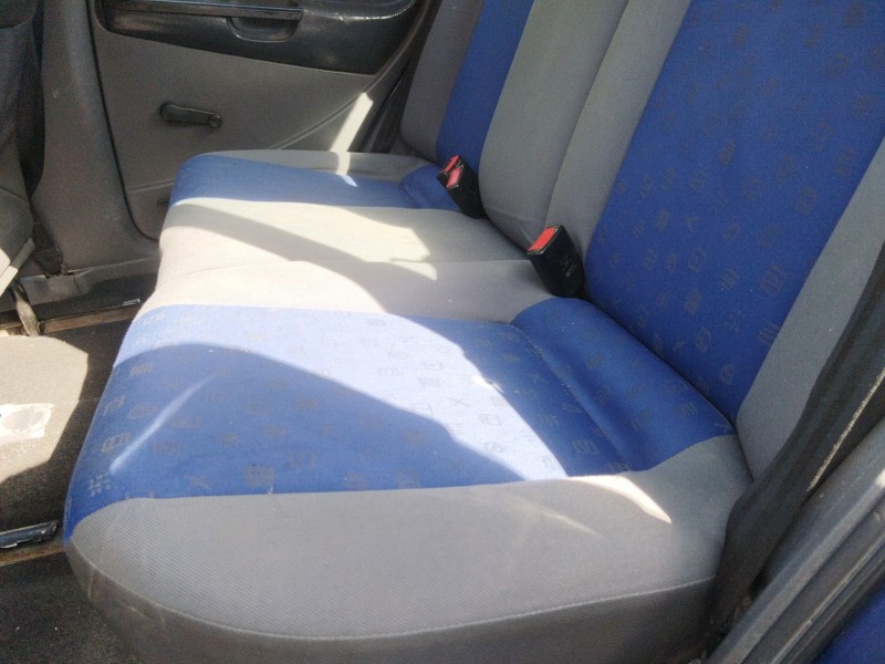 seat ibiza ii (6k1) del año 2001