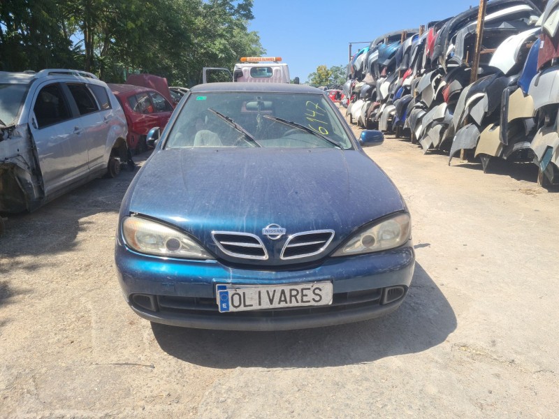 nissan primera hatchback (p11) del año 2001