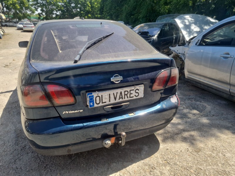 nissan primera hatchback (p11) del año 2001