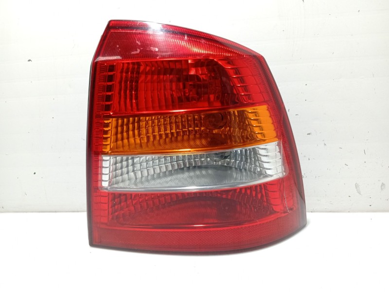 Recambio de piloto trasero derecho para opel astra g berlina club referencia OEM IAM 1222076 90521544 