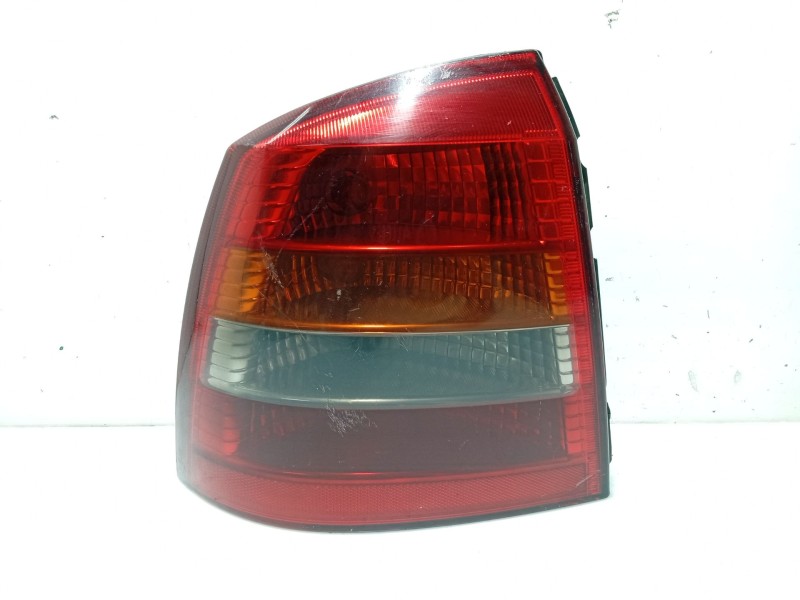 Recambio de piloto trasero izquierdo para opel astra g berlina club referencia OEM IAM 1222073 90521542 