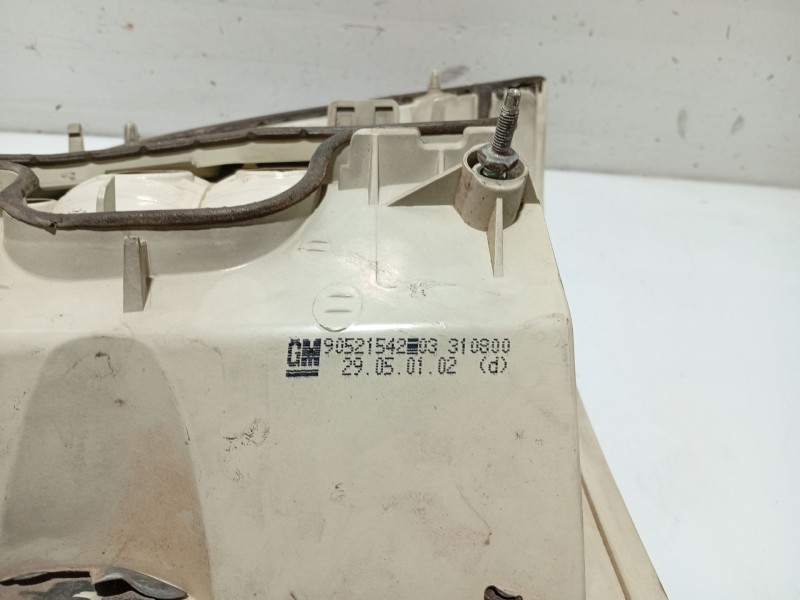 Recambio de piloto trasero izquierdo para opel astra g berlina club referencia OEM IAM 1222073 90521542  Recambio de piloto trasero izquierdo para opel astra g berlina club referencia OEM IAM 1222073 90521542
