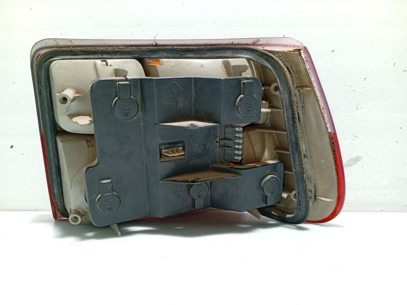 Recambio de piloto trasero izquierdo para opel astra f berlina referencia OEM IAM 1223977 394449 