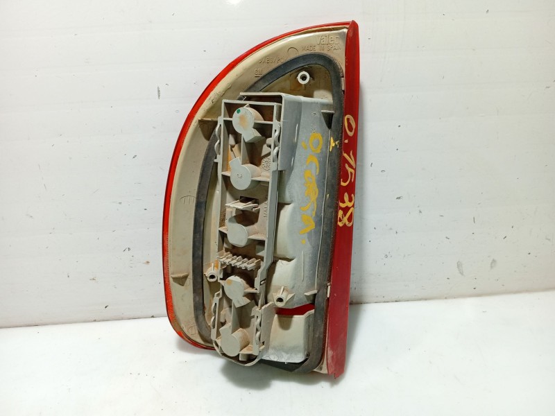 Recambio de piloto trasero derecho para opel corsa b referencia OEM IAM 1223491 67732660 