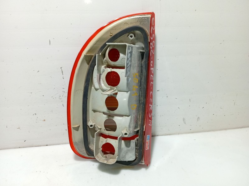 Recambio de piloto trasero derecho para opel corsa b referencia OEM IAM 1223491 67732660 