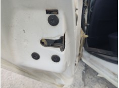Recambio de cerradura puerta trasera izquierda para renault clio ii (bb_, cb_) 1.5 dci (b/cb08) referencia OEM IAM 7701469940  