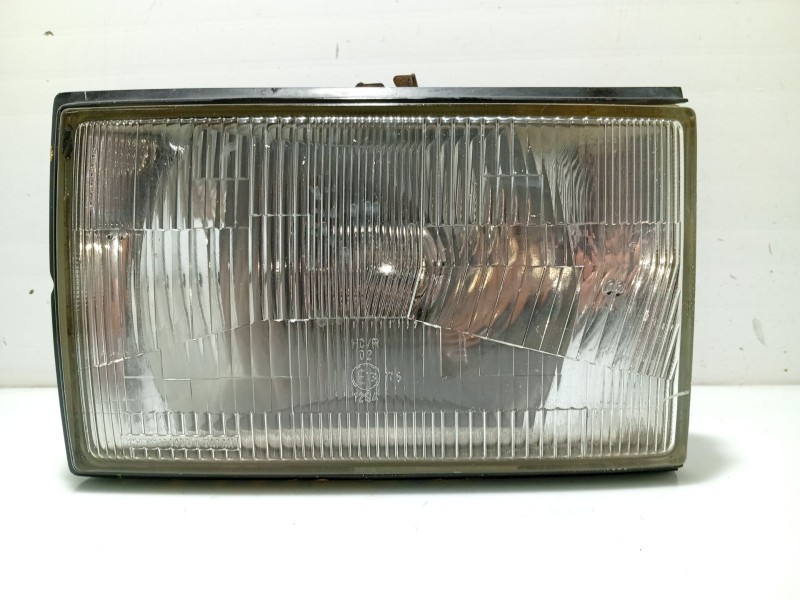 Recambio de faro izquierdo para opel monterey ltd referencia OEM IAM 1216465 1216463 