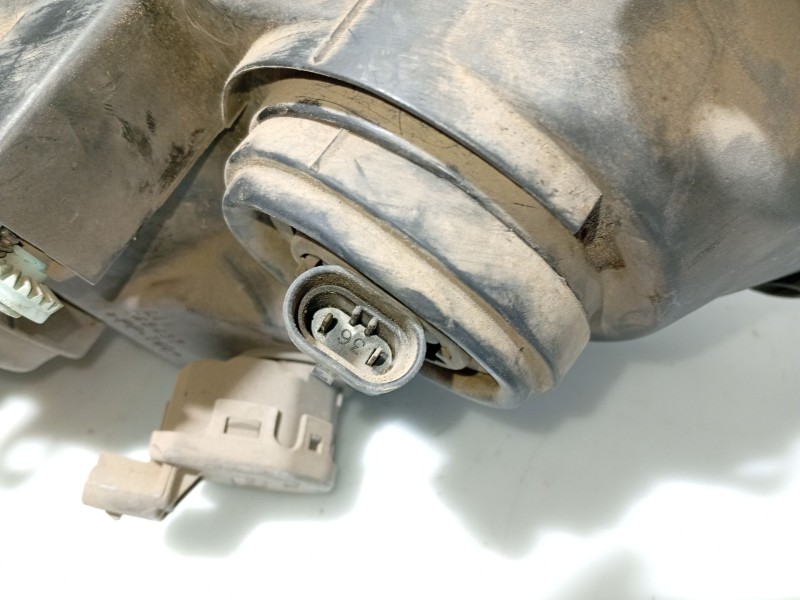 Recambio de faro izquierdo para opel astra g berlina referencia OEM IAM 1216539 13132455 1EG007640