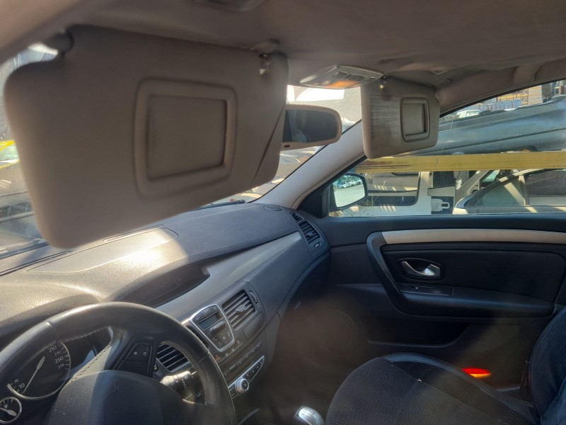 renault laguna iii (bt0/1) del año 2008