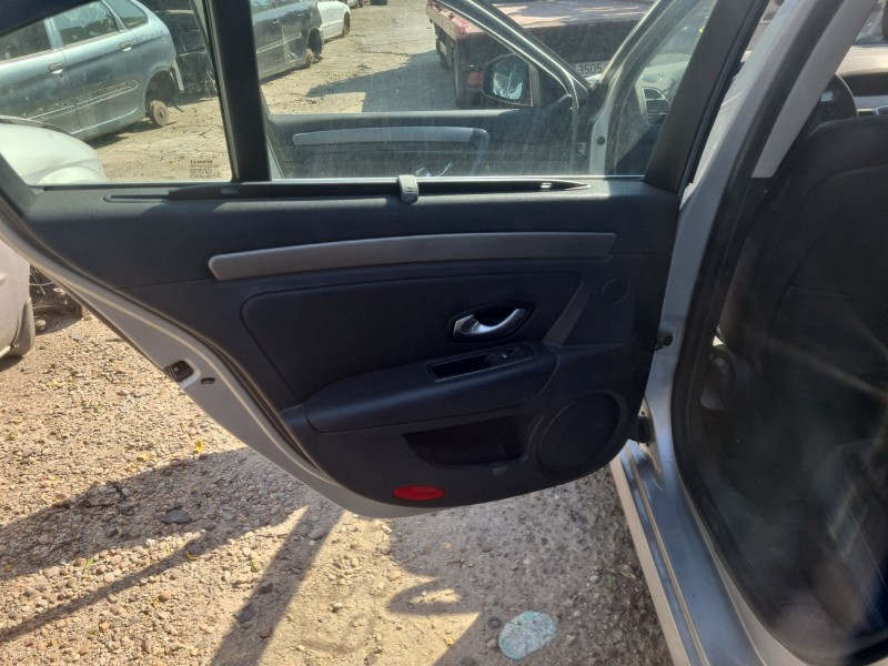 renault laguna iii (bt0/1) del año 2008