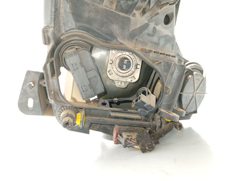 Recambio de faro izquierdo para opel astra h berlina referencia OEM IAM 1216561 13186381 89313290