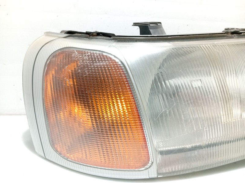 Recambio de faro derecho para land rover freelander (ln) 2.0 turbodiesel referencia OEM IAM AMR4001  