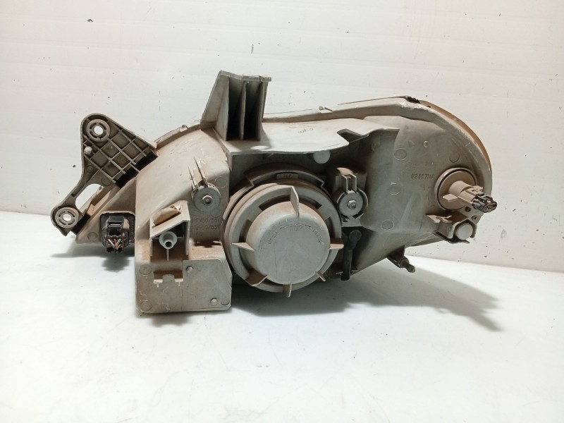 Recambio de faro derecho para kia rio referencia OEM IAM 92102FD011   Recambio de faro derecho para kia rio referencia OEM IAM 92102FD011