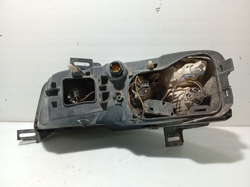 Recambio de faro derecho para fiat stilo multi wagon (192) referencia OEM IAM 51716461  