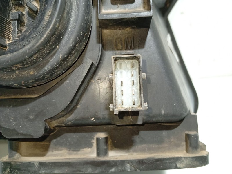 Recambio de faro izquierdo para opel meriva referencia OEM IAM 1216153  89308550