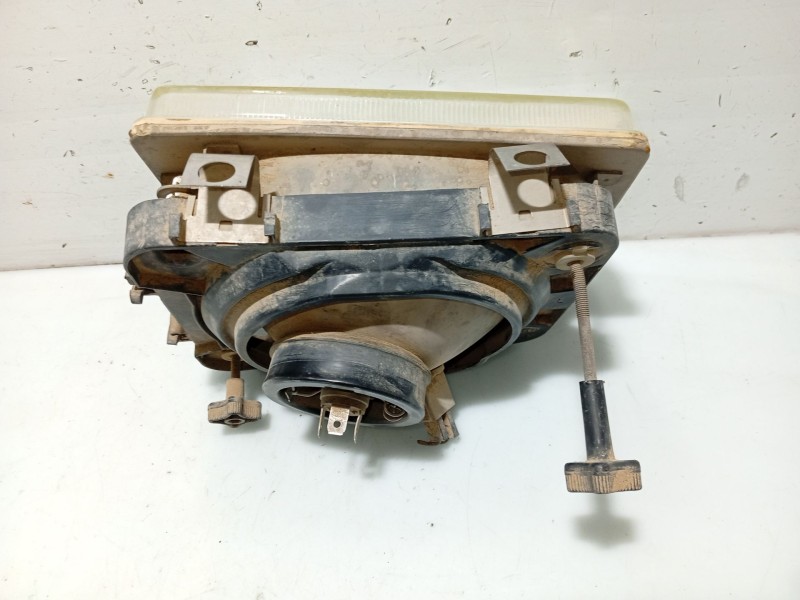 Recambio de faro izquierdo para opel corsa a referencia OEM IAM 1216338  