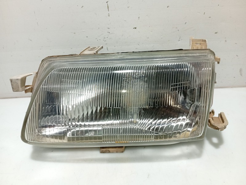 Recambio de faro izquierdo para opel astra f berlina referencia OEM IAM 1216459 90383787 37321381