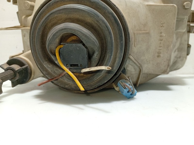 Recambio de faro izquierdo para opel astra f berlina referencia OEM IAM 1216459 90383787 37321381