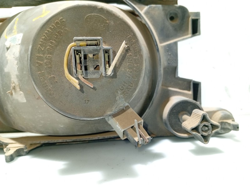 Recambio de faro derecho para opel kadett e referencia OEM IAM 1216331 90181003 