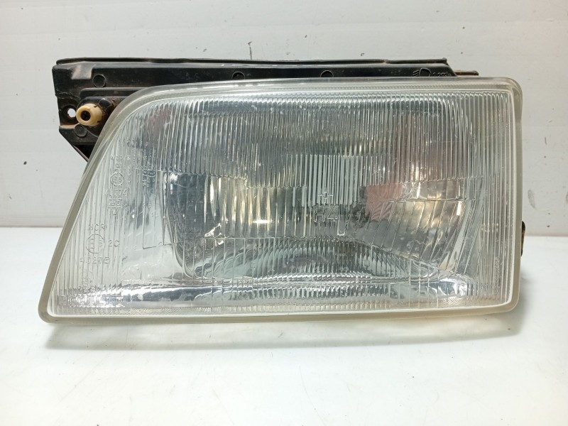 Recambio de faro izquierdo para opel kadett e referencia OEM IAM 1216330 90181002 03755381