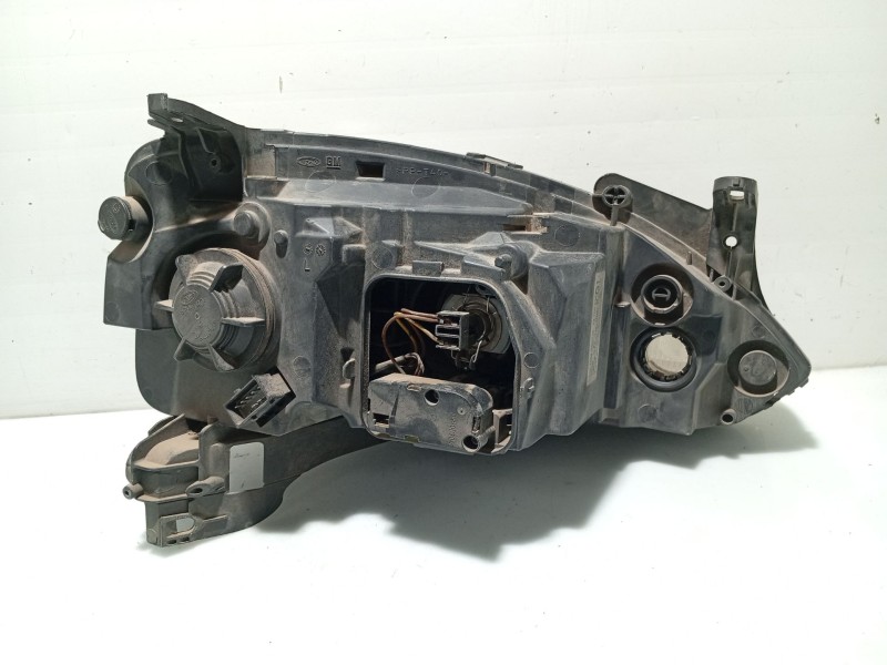 Recambio de faro izquierdo para opel corsa c referencia OEM IAM 13100535 0096726 6120100000