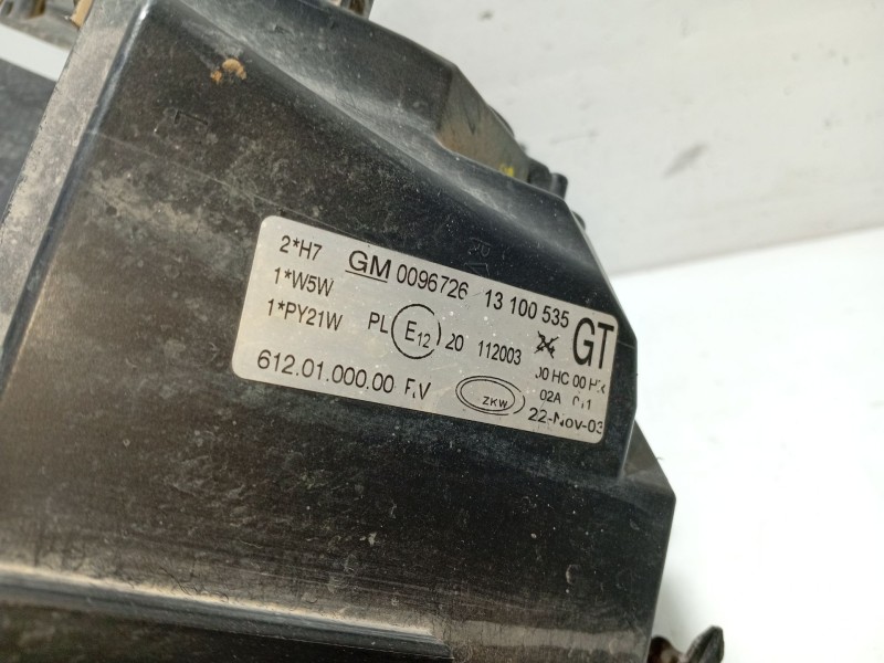 Recambio de faro izquierdo para opel corsa c referencia OEM IAM 13100535 0096726 6120100000