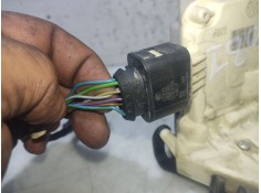 Recambio de cerradura puerta delantera izquierda para skoda superb ii (3t4) 2.0 tdi referencia OEM IAM 5N1837015D   2