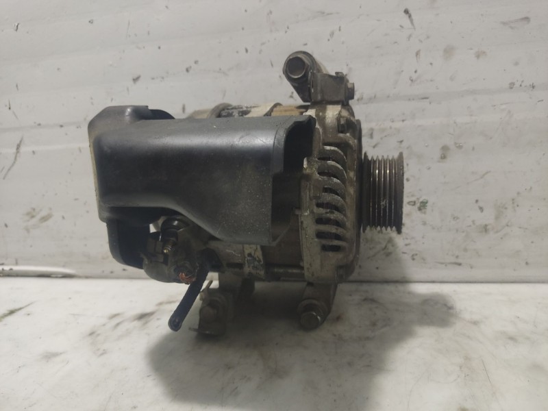 Recambio de alternador para mazda 6 hatchback (gg) 2.0 (gges) referencia OEM IAM L3P918300C  