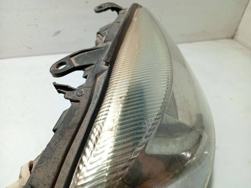 Recambio de faro derecho para opel astra g berlina referencia OEM IAM 1216540 90520878 1EG00764002