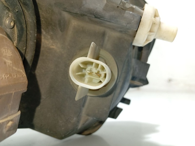 Recambio de faro derecho para opel astra g berlina referencia OEM IAM 1216540 90520878 1EG00764002