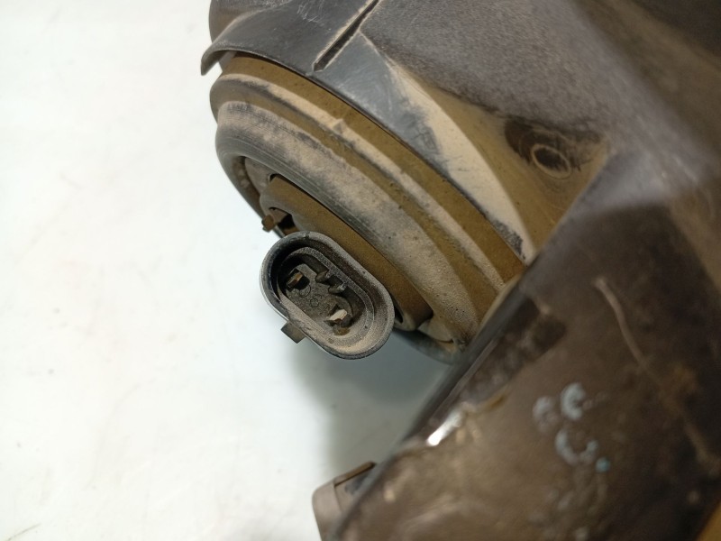 Recambio de faro derecho para opel astra g berlina referencia OEM IAM 1216540 90520878 1EG00764002