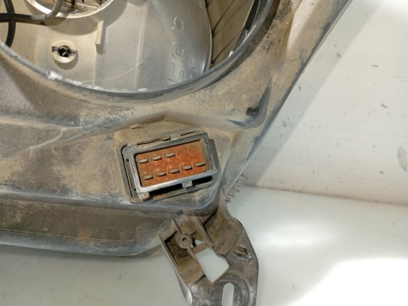 Recambio de faro derecho para opel astra h berlina referencia OEM IAM 1216562 24451033 1EG27037002