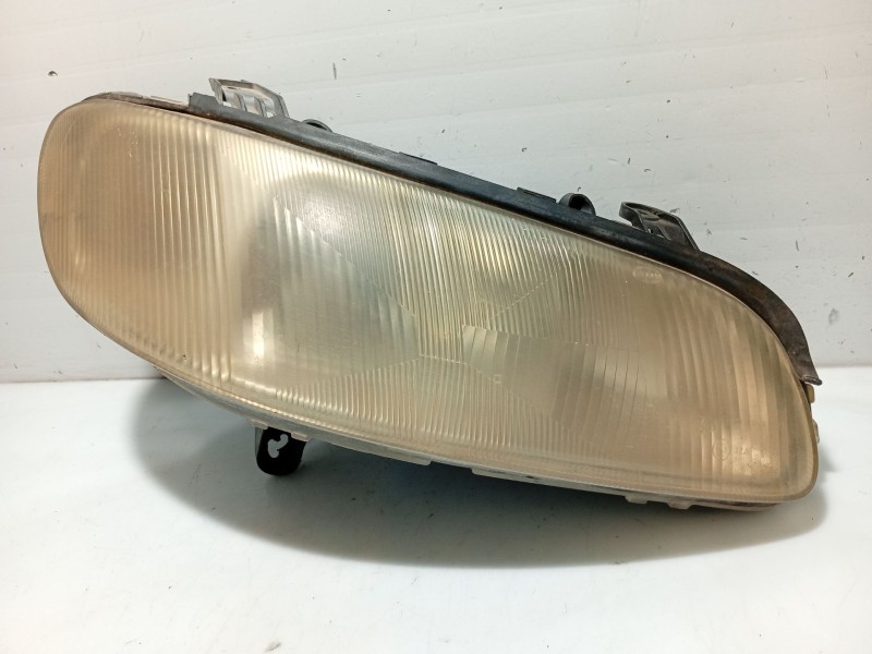 Recambio de faro derecho para opel omega b referencia OEM IAM 1216498  1AG006920