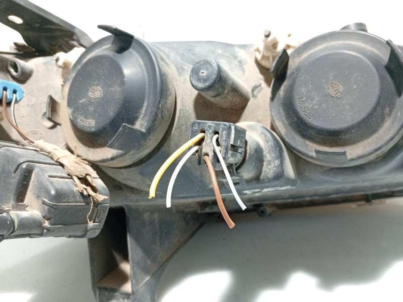 Recambio de faro izquierdo para opel omega b referencia OEM IAM 1216497  