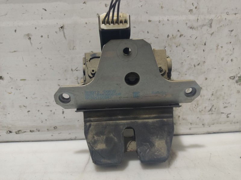 Recambio de cerradura maletero / porton para ford focus lim. (cb8) referencia OEM IAM   