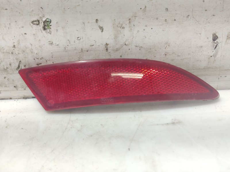 Recambio de piloto trasero derecho paragolpes para ford focus lim. (cb8) referencia OEM IAM   