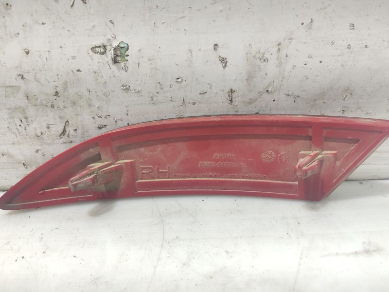 Recambio de piloto trasero derecho paragolpes para ford focus lim. (cb8) referencia OEM IAM   