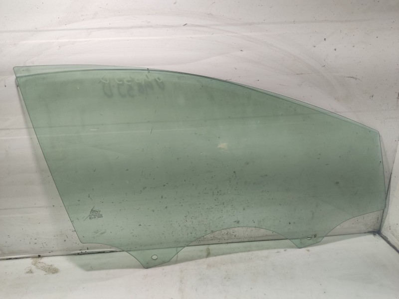 Recambio de luna delantera derecha para ford focus lim. (cb8) referencia OEM IAM 1742301  