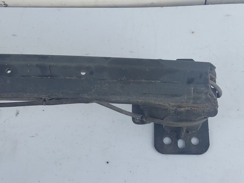 Recambio de refuerzo paragolpes delantero para ford focus lim. (cb8) referencia OEM IAM   